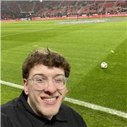 Etudiant en deuxième année en anglais, espagnol et portugais, retour du Portugal après une année à Lisbonne pour pratiquer l’anglais et le portugais.